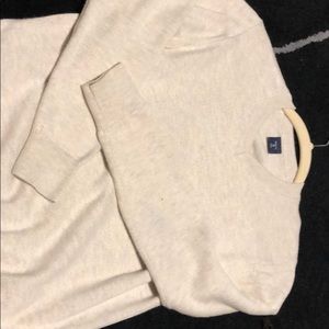 Pristine boy’s light weight sweater